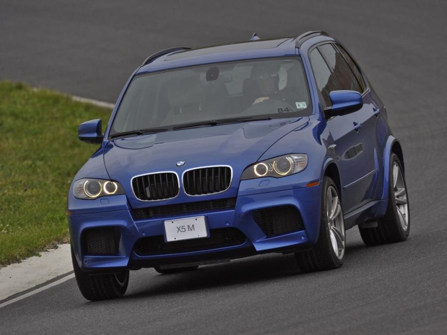  BMW X5 M 2009 года  (US) (фото 3 из 5)